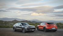 Stovka za 4 vteřiny a 550 koní. U Porsche řádně přibrousili Cayenne
