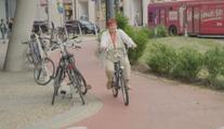 Poslanci řeší předpisy pro cyklisty. V plánu je povinné zavedení přileb