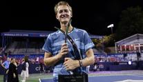Radost u Kordů, syn Sebastian a otec Petr jako první vyhráli stejný turnaj ATP