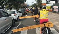 Senát překvapil. Pravidlo pro objíždění cyklistů neodmítl, chce ale nižší sankce