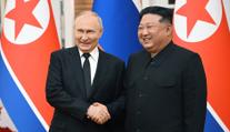 Pomoc KLDR Putinovi byla teprve začátek. Rusko příští rok zvítězí, tvrdí Kim