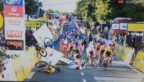 Cyklistická vražda? Závod skončil děsivým pádem Štybarova kolegy