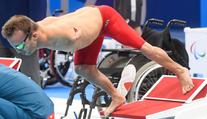 Obhájce Petráček má z Tokia stříbro! Jeho soupeř zaplaval světový rekord