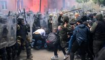 Kosovo zažívá další etnické bouře. Pořádek tam mají zajišťovat i Češi