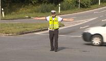 VIDEO: Policisté uprostřed liberecké křižovatky bojovali o titul Regulovčík roku