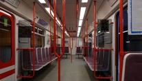 Už můžete surfovat i v metru! Část trasy C pokryla mobilní data