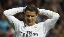 Ronaldovi se hroutí svět. Odmítá mluvit a pomluvila ho bývalka