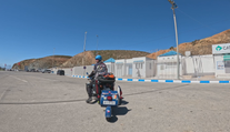 Neobvyklé dobrodružství. Češi se vydali na starých motorkách do Afriky