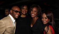 Zemřela dcera slavné zpěvačky. Před 6 měsíci ji našli polomrtvou