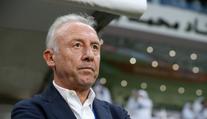 Strach o slavného trenéra! Šampion Serie A je na jednotce intenzivní péče