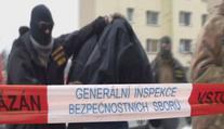 Policisté v Mostě mají problém: Kvůli výtahu hrozí muži vězení