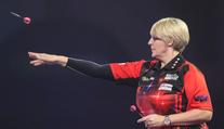 Durrant zabral ve správnou chvíli. Mistrovství světa opustila první žena
