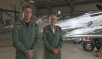 VIDEO: Legendární stíhací Spitfire se vydal na cestu kolem světa