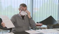 Zákon o evidenci majitelů je fraška, tvrdí Piráti. Chrání prý jen Babiše