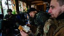 Přežil i bombardování. Šampion Amosov vytáhl ze sklepa titulový pás z Bellatoru