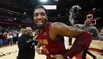 Famózní show Mitchella v NBA. Tolik bodů dal naposledy Kobe