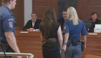 Před 12 lety ubodala 16letého Petra. Nyní ji soud pustil ze zabezpečovací detence