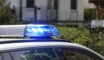 Policie našla pohřešovanou dívku z Pelhřimovska. Převzali si ji záchranáři