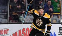 Pastrňák je nejlepším střelcem NHL! Boyle dal po rakovině hattrick