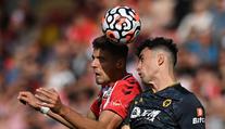 Fotbal bez hlaviček? V Anglii se odehrál první testovací zápas