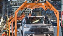 Výroba aut v Rusku drhne, Lada má přesto obří plány. Využije projekty Renaultu