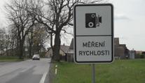 Městečko na Vysočině má 8 rychlostních radarů. Mastí si na nás kapsy, vadí lidem