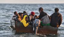 U pobřeží Tuniska v neděli utonulo 29 migrantů ze subsaharské Afriky