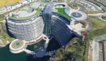 Luxusní ráj v Šanghaji! Tento hotel postavili v zatopeném lomu