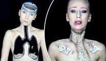 Srbka upozorňuje bodypaintingem na následky kouření! GALERIE