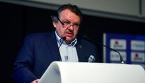 Král se opřel do Dědka: Kandidaturu stáhl, protože je sám trestně stíhán. ČSLH přitakává