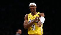 Lakers přišli o dalšího rozehrávače. Rondo si v tréninku zlomil palec