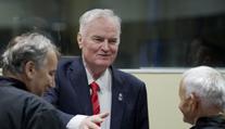 Mladič dostal za masakr doživotí! "Řezník z Bosny" u soudu vyváděl