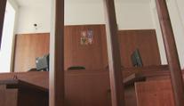 Soud potvrdil výjimečný trest pro primáře z Domažlic. Je to příliš kruté, rozplakal se