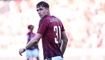 Jurásek debutoval při výhře Sparty. Z tribun se snášela nenávist