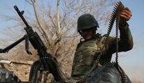 Američané je vycvičili, pak je nechali na holičkách. Afghánci teď bojují proti Ukrajině