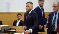 Conor McGregor se kál u soudu! Sypal omluvu za trable s policií