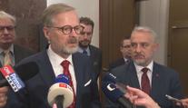 Platy příští rok vzrostou o 1 400 korun, dohodli se Fiala se Středulou