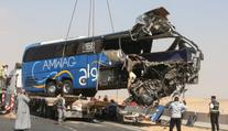 Tragédie v Egyptě. Při nehodě autobusu zemřelo 13 lidí