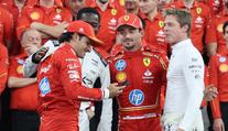 Brad Pitt na roštu. Hvězdný herec narušil týmové focení Ferrari