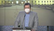 Na rekonvalescenci není čas. Hamáček po operaci zamířil na jednání vlády