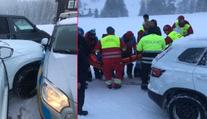 V Peci bourala dvě auta, vrazila do nich i policie! Žena je zraněná