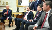 Obří trapas vlády USA. Do chatu, kde probírala tajné plány, přizvala i novináře