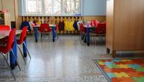 Rakousko končí se značkami ve školkách. Děti prý traumatizují