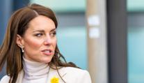 Královská rodina o princezně Kate lže, tvrdí fanoušci. Měli odhalit důkazy