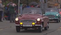 Padesátka unikátů. Automobiloví veteráni se rozloučili s letní sezónou