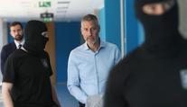 Redl je podle soudu svéprávný. Figuruje v několika kauzách včetně Dozimetru