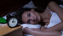 Trápí vás problémy s usínáním? Dejte si předtím chutnou svačinku, radí odborníci