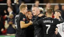Úžasná Rooneyho noc: Hattrickem a asistencí řídil vítězství 5:0!