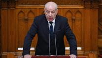 Maďarský prezident podepsal svůj konec. Mluví o útoku na demokracii