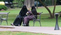 PRŮZKUM: Češi nejhůře snáší Araby a Romy. Pohoršili si Rusové